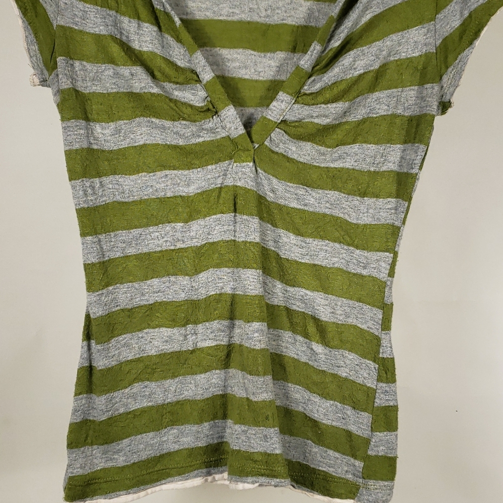 Anxiety. Women. V neck. Striped. Short sleeve.